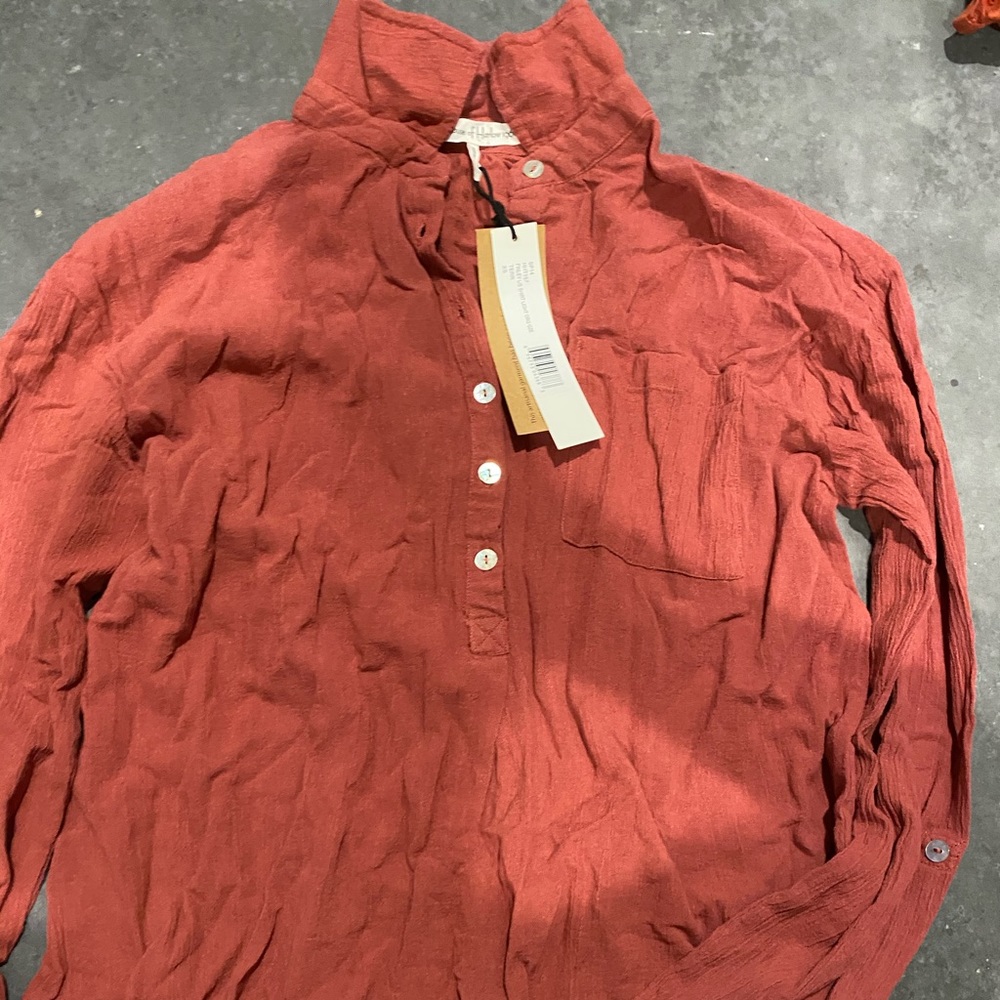 BNWT House of Harlow 1960 collared shirt 👚
